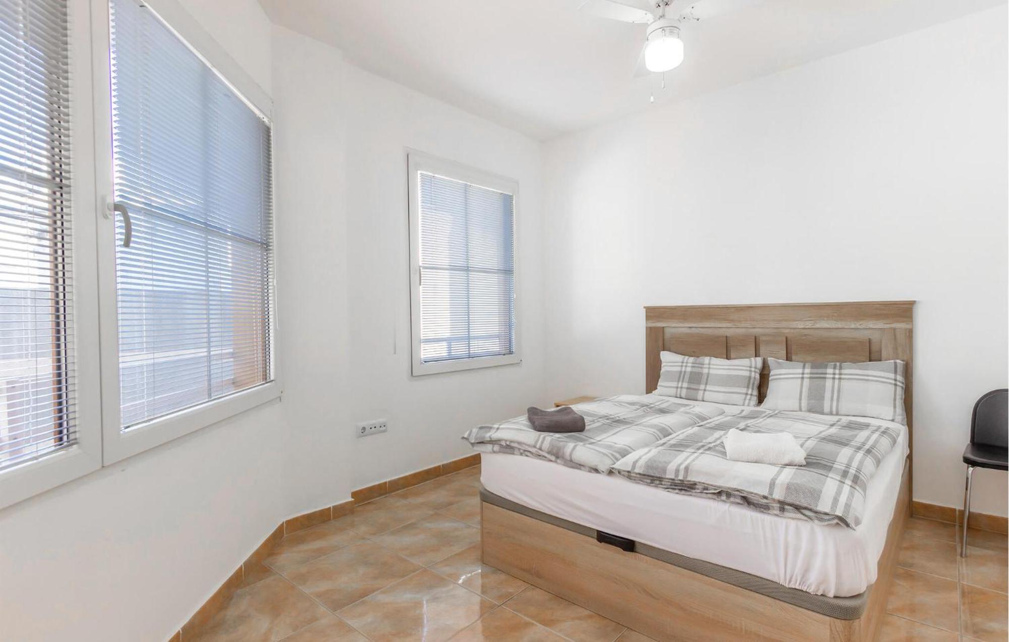 Amazing Apartment In Santa Pola Luaran gambar