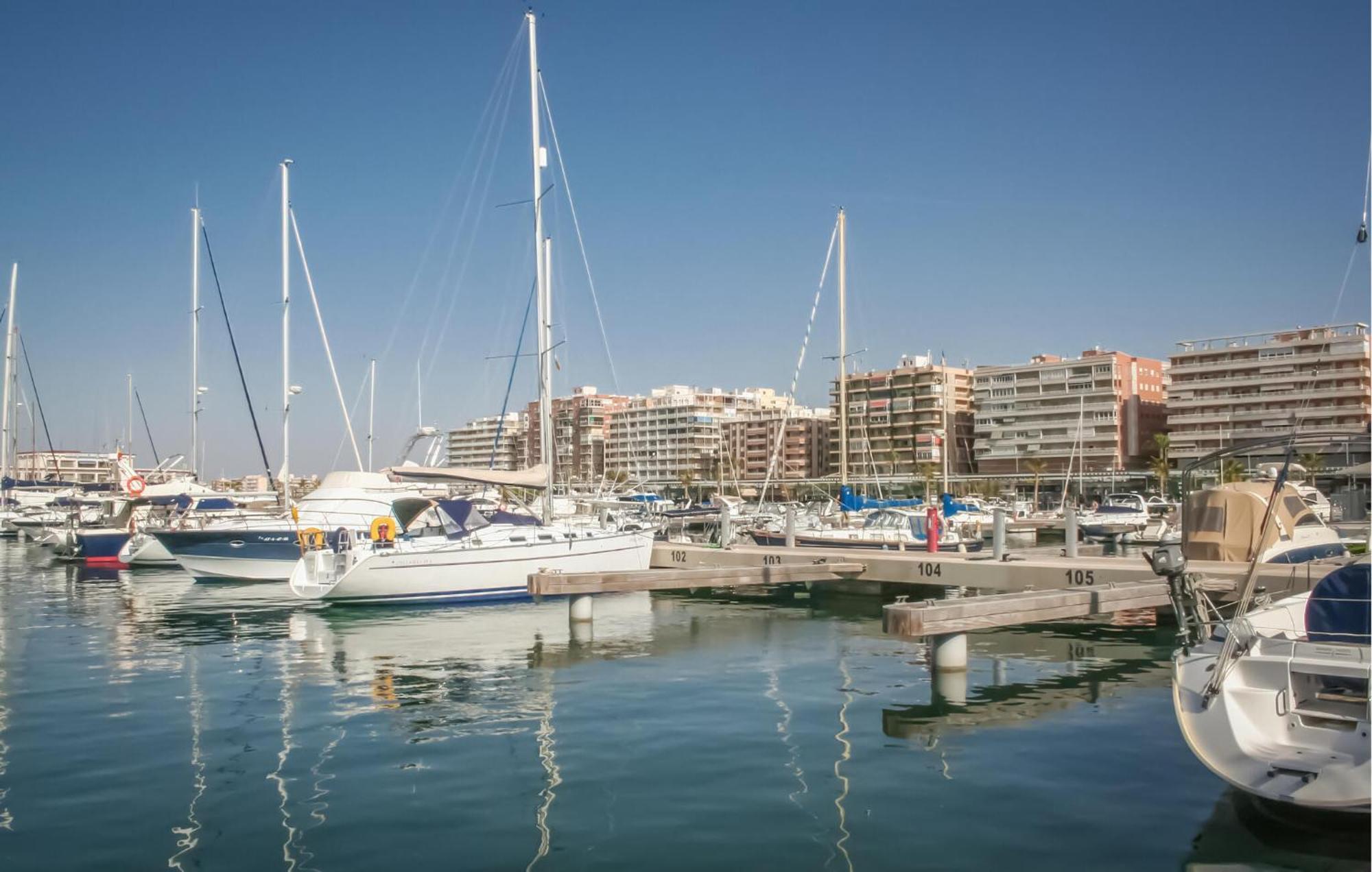 Amazing Apartment In Santa Pola Luaran gambar